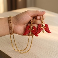 Collar de Acero Inoxidable con Colgante de Cruz y Alas de Ángel, Chapado en Oro de 18K, Venta al Por Mayor de Fábrica