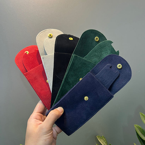 Pochette en velours pour montres et bijoux, vente en gros d'usine, plusieurs couleurs disponibles, sac de rangement portable anti-rayures pour montres - Product Image 1