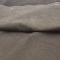 Cuir de veau souple en nubuck, surface en daim, cuir de vache véritable pour vêtements, bottes, sacs
