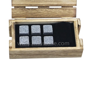 IWINSTONE Whisky de regalo Set de 6 <span class=keywords><strong>Natural</strong></span> de <span class=keywords><strong>esteatita</strong></span> de granito y escalofriante rocas con elegante caja - Product Image 2