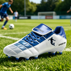 Chaussures <span class=keywords><strong>de</strong></span> football pour jeunes, entraînement, durables, antidérapantes, tige en PVC, semelle extérieure en caoutchouc, crampons longs pour utilisation sur gazon, chaussures <span class=keywords><strong>de</strong></span> football unisexes - Product Image 4