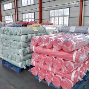 Chất Lượng Cao 240Cm 70 GSM Sắc Tố In 100 Polyester Bộ Đồ Giường Vải Cho Nhà Dệt Trong Cuộn Sợi Nhỏ - Product Image 1