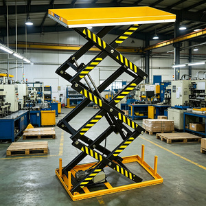 Plateforme élévatrice à ciseaux électro-hydraulique standard 4,5 m à faible hauteur avec garde-corps et télécommande - Product Image 1