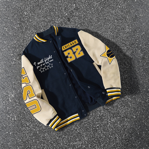 Giacca <span class=keywords><strong>College</strong></span> da Uomo Autunnale Stile Streetwear con Logo Personalizzato sul Davanti, Maniche Lunghe, Fodera in Pile e Collo Alto Riscaldato - Product Image 1