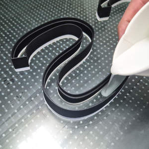 Imprimante 3D FDM industrielle automatique de grande taille RAUM 800 de fabrication coréenne, spécialisée pour les enseignes lumineuses à LED, les magasins et le commerce - Product Image 2