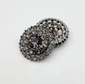 공장 판매 하이 퀄리티 28mm 패션 디자인 아연 합금 버튼 의류 금 도금 다이아몬드 의류 생크 버튼