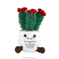 Nouvelle poupée au crochet faite à la main, adorable personnage amigurumi en fil tricoté, décoration de bureau, cadeau encourageant, objets décoratifs