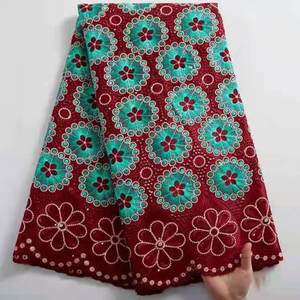 Хлопчатобумажная вышитая кружевная ткань африканская ткань для женской одежды ткань для одежды - Product Image 2