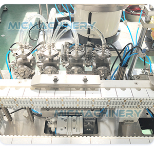 Machine automatique <span class=keywords><strong>de</strong></span> <span class=keywords><strong>remplissage</strong></span> et <span class=keywords><strong>de</strong></span> bouchage sous vide pour l'injection <span class=keywords><strong>de</strong></span> liquides dans les seringues préremplies - Product Image 5