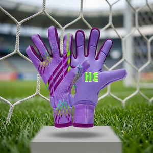 Gants de gardien de but de football personnalisés en grandes quantités Gants de gardien de but avec logo personnalisé pour équipement de sport - Product Image 3