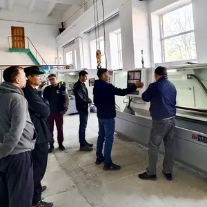 Alat mesin presisi terlaris di Tiongkok untuk mengubah logam CK6140 CNC bubut