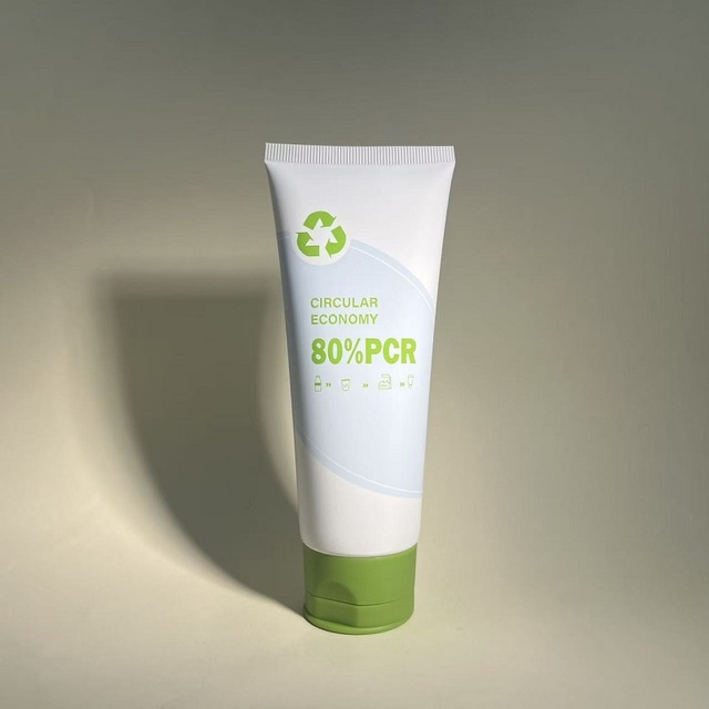 80% PCR Material Plastic Soft Tube Packaging 35mm Diameter Flip Top Cap Cosmetic Soft Tube