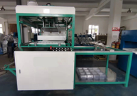 Positif &amp;   Machine de thermoformage à pression négative 780*600mm grande surface 3 stations pour l'emballage alimentaire