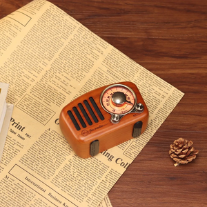 Ancienne marque rétro nostalgique petit haut-parleur portable Radio, Audio Antique de haute qualité classique original en bois sans fil - Product Image 2