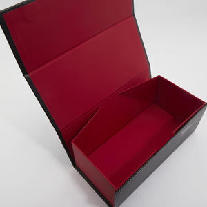 Embalaje <span class=keywords><strong>de</strong></span> caja <span class=keywords><strong>de</strong></span> regalo con cierre plegable magnético vacío negro <span class=keywords><strong>de</strong></span> cartón rígido mate grande <span class=keywords><strong>de</strong></span> lujo con logotipo personalizado Premium - Product Image 2