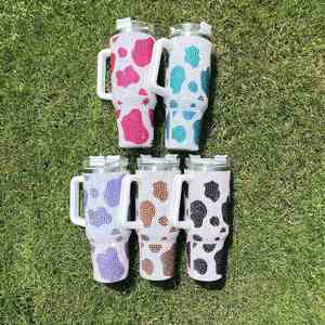แก้วกาแฟแบบสุญญากาศขนาด 40 ออนซ์ ลายวัวนมช็อกโกแลต ประดับคริสตัลและเพชรเต็มใบ - Product Image 3
