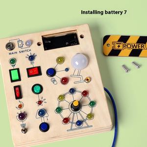 Vendita calda <span class=keywords><strong>bambini</strong></span> precoce educazione occupato da bordo Juguetes in legno simulazione LED presa interruttore Montessori giocattoli per ragazzi e ragazze - Product Image 5