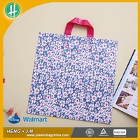 Sacs de courses en plastique réutilisables avec motifs colorés pour les supermarchés et la vente au détail