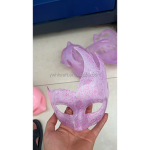 Máscara Veneciana Fluorescente HLC ODM que Brilla en la Oscuridad, Máscara de Carnaval con Llama, Máscara de Mascarada para Fiestas Nocturnas, Accesorio de Disfraz - Product Image 6