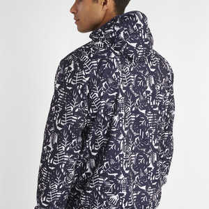 Veste coupe-vent personnalisée de luxe à fermeture éclair complète imprimée légère pour hommes Veste de golf exclusive Manteau coupe-vent à impression numérique - Product Image 4