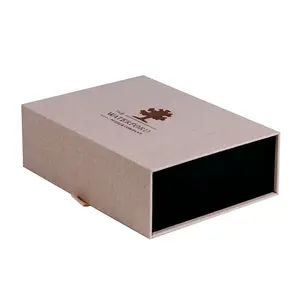 Caixa de cosméticos de linho para personalização, caixa de presente luxuosa de folha de ouro gravada magnética para sapatos de roupa