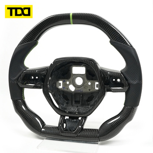 Volante de carreras de fibra de carbono TDD compatible con Lamborghini, 3 radios, negro con costuras verdes - Product Image 3