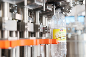 Machine de remplissage automatique de bière artisanaleSolution d'embouteillage de bière PET clé en main-Nettoyage CIP entièrement automatique contrôlé par PLC OEM avec PLC - Product Image 5