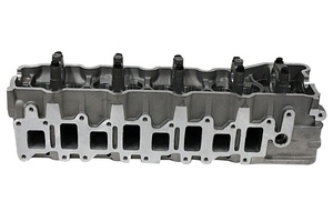 Culata <span class=keywords><strong>de</strong></span> motor <span class=keywords><strong>de</strong></span> aluminio para <span class=keywords><strong>Mitsubishi</strong></span> Car New Condition para la venta 4M40 4M40T 4M41 4M42 Diesel Repuestos - Product Image 4