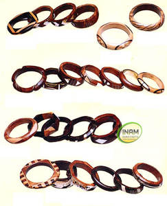 Brazaletes de madera hechos a mano de moda de calidad extrema con trabajo de incrustaciones de latón/brazaletes de madera para mujer - Product Image 1