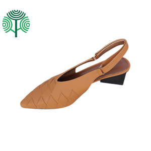 Sandalias de Mujer con Punta en Pico y Trenzas, 100% Cuero de Becerro, Tacón Bajo de 4.5cm, Cómodas y de Lujo, Tacón Grueso, Sandalias de Fábrica para Dama - Product Image 2