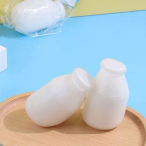 Juguete Sensorial de Silicona Súper Suave al por Mayor, Juguete Antiestrés con Forma de Comida, Juguete de Leche Pura para Aliviar el Estrés - Product Image 3
