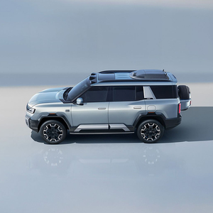 BYD Luxury Formula Leopard 8 SUV Hybride Rechargeable Nouvelle Arrivée 1.5T Transmission Intégrale Boîte Manuelle Intérieur Sombre Moteur Turbo R16 Cuir Métal - Product Image 5