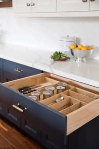 Isla de Cocina Moderna y Acogedora, Banco en Forma de L, Diseño Personalizado de Lujo, Encimera de Cuarzo, Cocina Integrada con Banqueta Incorporada - Product Image 6