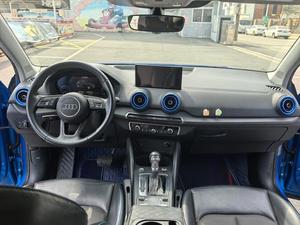 <span class=keywords><strong>Audi</strong></span> Q2L <span class=keywords><strong>e</strong></span>-<span class=keywords><strong>tron</strong></span> usata del 2019 |   <span class=keywords><strong>SUV</strong></span> Elettrico |   Autonomia NEDC di 265 km |   Senza incidenti |   Guida a Sinistra (LHD) |   Fornitura Globale di Parti per Auto Elettriche - Product Image 4