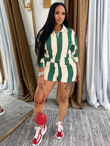 Gestreepte Set Met Lange Mouwen, Omslag Kraag En Coltrui Met Hals En Korte Broek 2025 Twee <span class=keywords><strong>2</strong></span>-delige Sets - Product Image 5