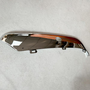 Bande de garniture de pare-chocs avant <span class=keywords><strong>300C</strong></span>, bande brillante de pare-chocs avant - Product Image 1