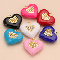 Pendentif Cœur Émaillé Coloré en Laiton Plaqué Or, Grand Charme Bijou pour Femme, Idéal Cadeau ou Fête