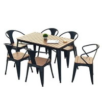 Ensemble de tables à manger et chaises d'extérieur au design moderne de luxe, ensemble de meubles de jardin et de patio