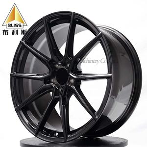 Pièces de course automatique Jante de roue à 5 trous Voiture de tourisme 9.5J 10J 10.5J 11J 11.5J Pneus Jantes en alliage Roues pour <span class=keywords><strong>Volkswagen</strong></span> <span class=keywords><strong>Golf</strong></span> <span class=keywords><strong>R</strong></span> 2022 - Product Image 5