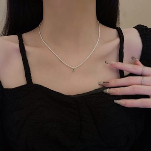 Collar de Cobre Electrochapado Brillante Estilo Coreano para Mujer, Minimalista, Inspirado en Instagram, con Circonita Verde X962 Plateado - Product Image 3