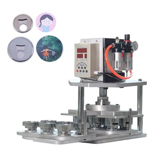 Machine automatique pneumatique pour la création de badges, 25-75 mm, avec 6 moules ronds de 32-58 mm pour la création de badges. - Product Image 4