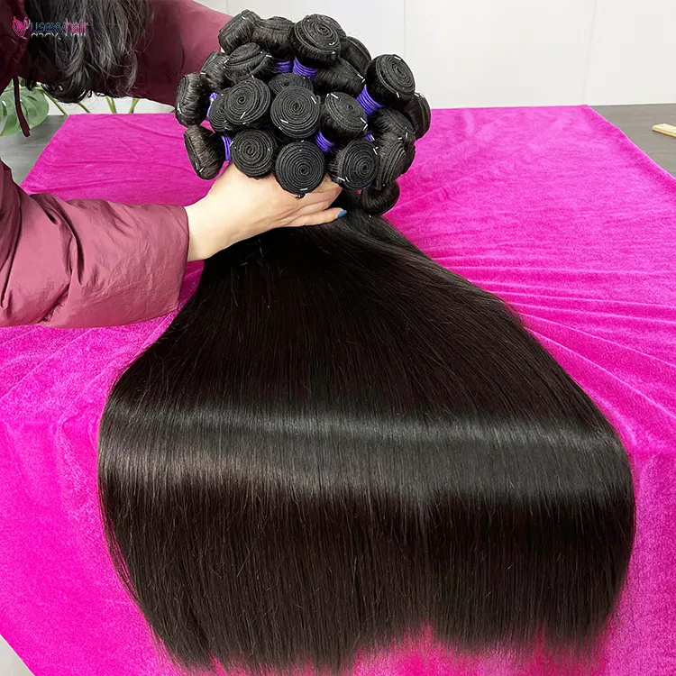 Livraison rapide 24 heures sur 24 Vente en gros de cuticules vierges alignées Cheveux bruts philippins Raides Faisceaux de couleur naturelle Grade 12a