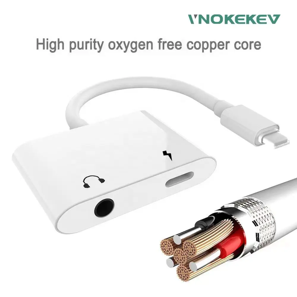 For Dual Premium Digital lighting Headphone Audio Adapter with 3.5mm Jack and Charging Port Earphone Splitter Adapter Converter