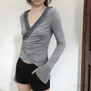 Top de Punto con Cuello en V para Mujer, con Ribete de Volantes, Textura Fruncida, Manga Larga Acampanada, Ajuste Entallado - Product Image 6