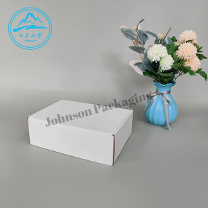 Caja <span class=keywords><strong>de</strong></span> Regalo Ecológica <span class=keywords><strong>de</strong></span> Papel Kraft Reciclable para Envíos, con Laminado Mate, Impresión a Color y Logotipo Personalizado - Product Image 2