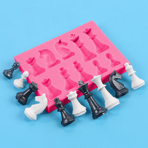 डिय चॉकलेट सिलिकॉन शतरंज मोल्ड रचनात्मक क्रिस्टल गोंद शतरंज के टुकड़े अरोमाथेरेपी मोमबत्ती गहने - Product Image 4