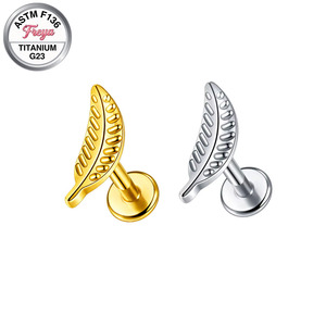 Boucles d'oreilles Freya G23 en titane, clous de tragus à dos plat, labrets, hélix, conch, bijoux de piercing, mode, cœur, flèche, zircon - Product Image 4