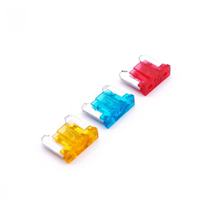 Super Mini Auto Fuse Low Profile Sicherung Kleine Sicherung 5, 7,5, 10, 15, <span class=keywords><strong>20</strong></span>, 25, 30 AMP für Autos, LKW Flachs icherung 10a Mini Automotive PEC - Product Image 2