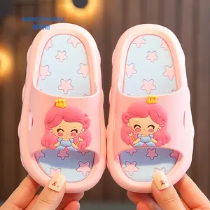 Hot Koop Plastics Huishoudelijke Producten Groothandel Kid Slippers Zomer Badkamer Antislip Soft Sole Cartoon Kinderen Rubber Slipper