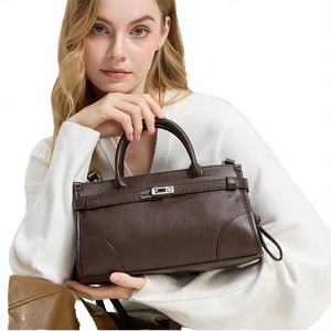 Maletín de Cuero Genuino de Lujo, Resistente al Agua, Gran Capacidad, Color Sólido, para Mujer, para Uso Diario en la Oficina - Product Image 4